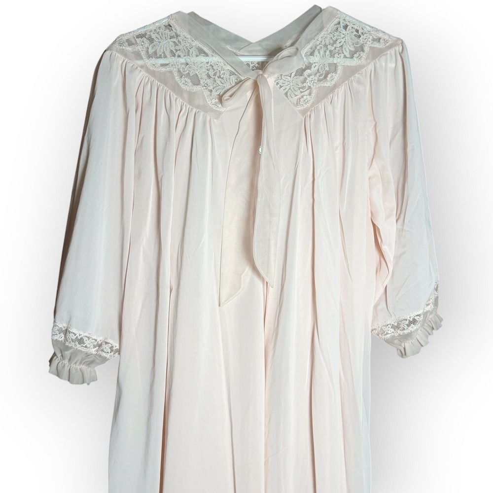 Vtg Lorraine Pink Lace Peignoir Long Sleeve Bow Neck Gown Womens Small 32